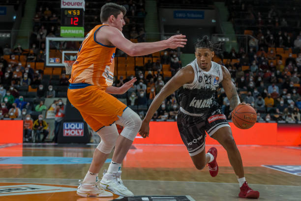 他的护球 他的护球